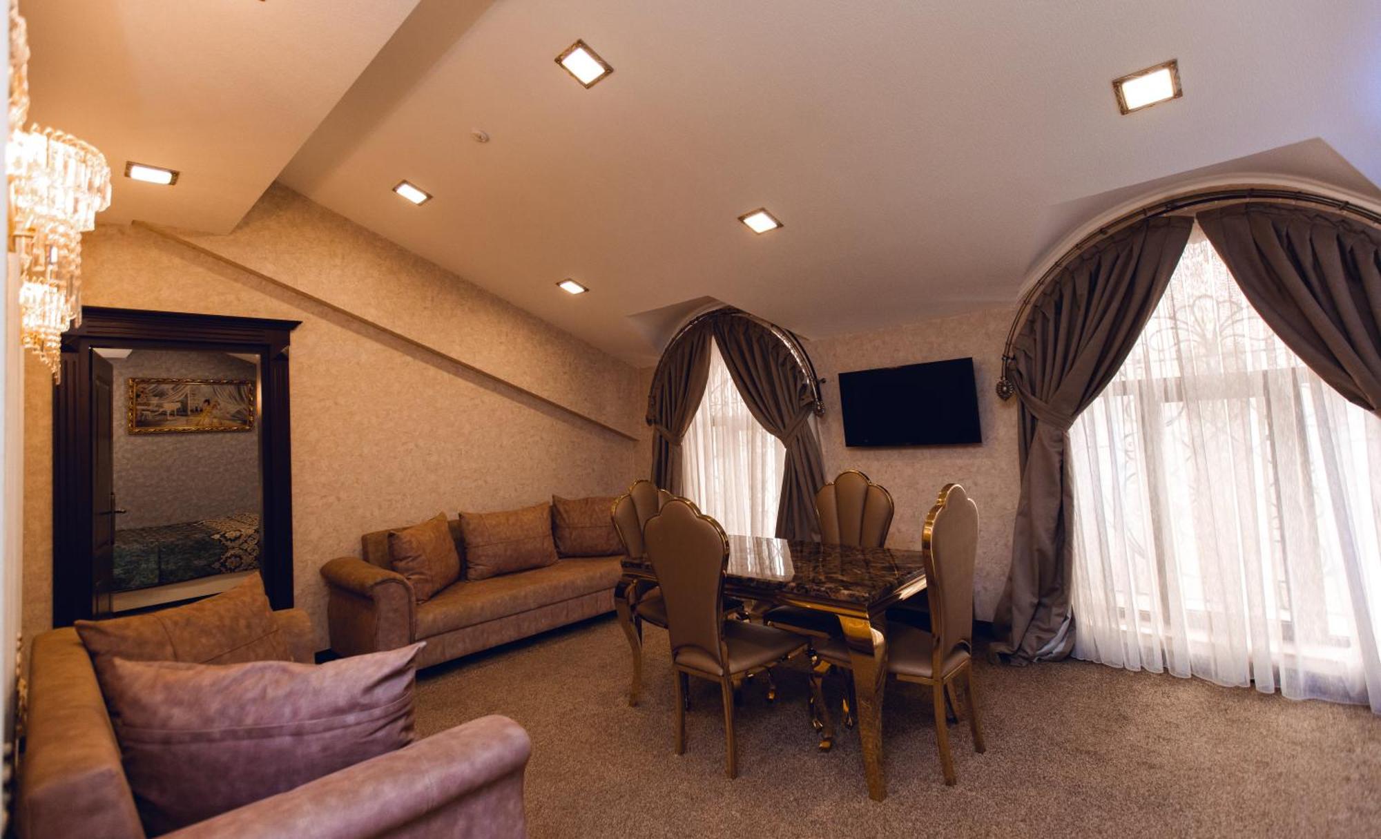 Baku Hotel Gence Dış mekan fotoğraf