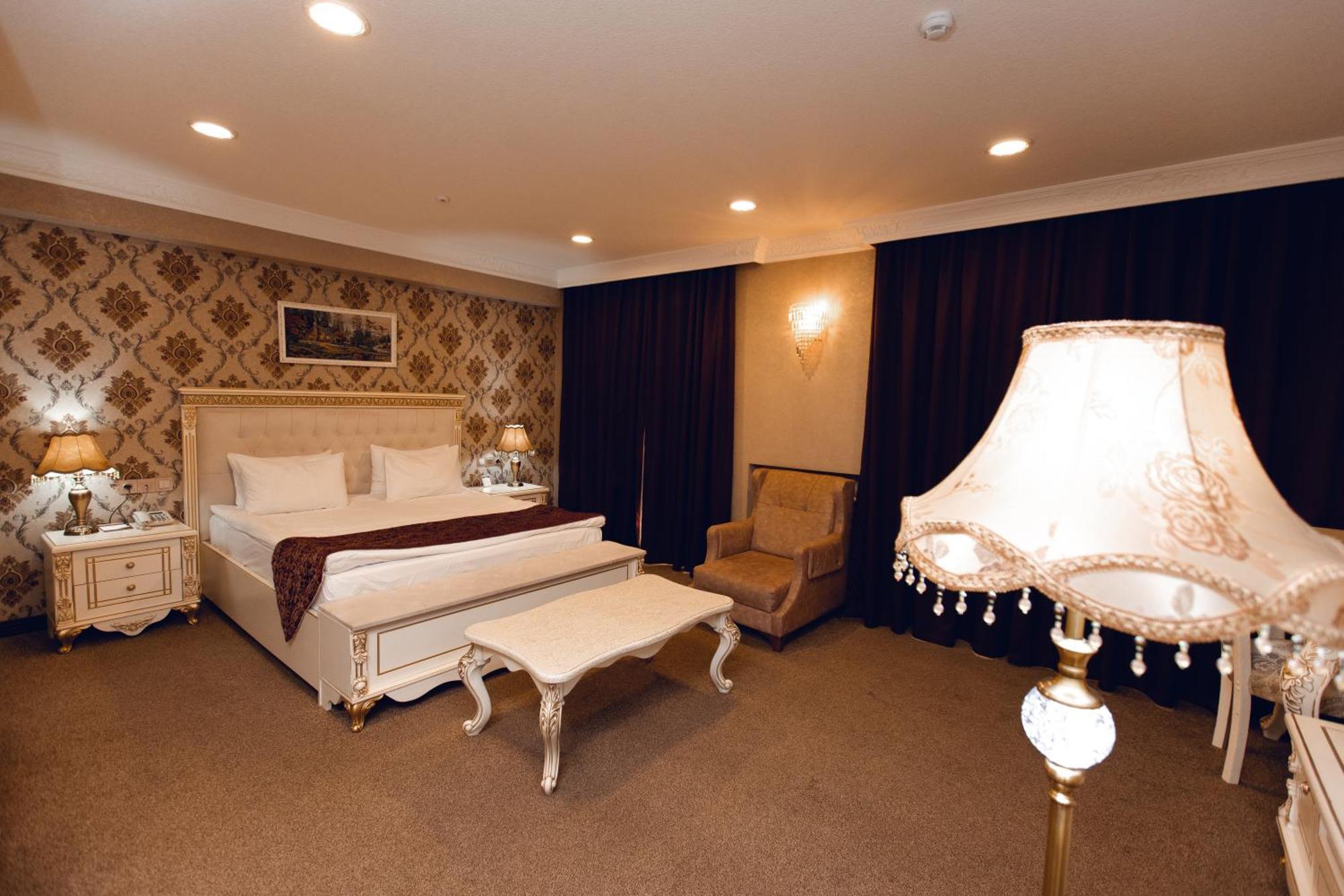 Baku Hotel Gence Dış mekan fotoğraf
