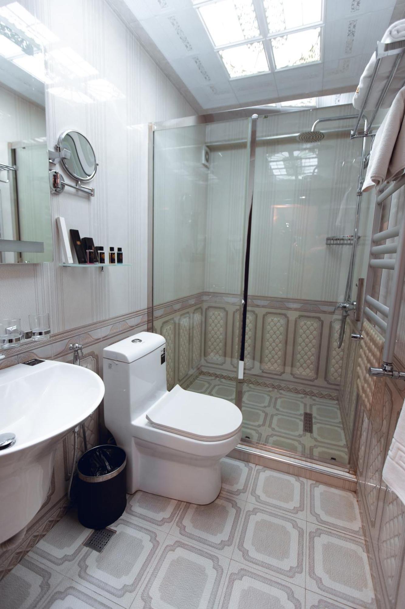 Baku Hotel Gence Dış mekan fotoğraf